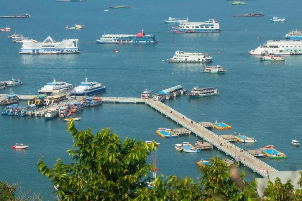 Chada Thai House Pattaya Zewnętrze zdjęcie