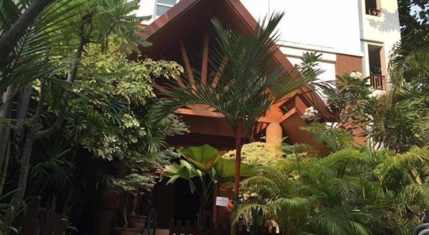 Chada Thai House Pattaya Zewnętrze zdjęcie